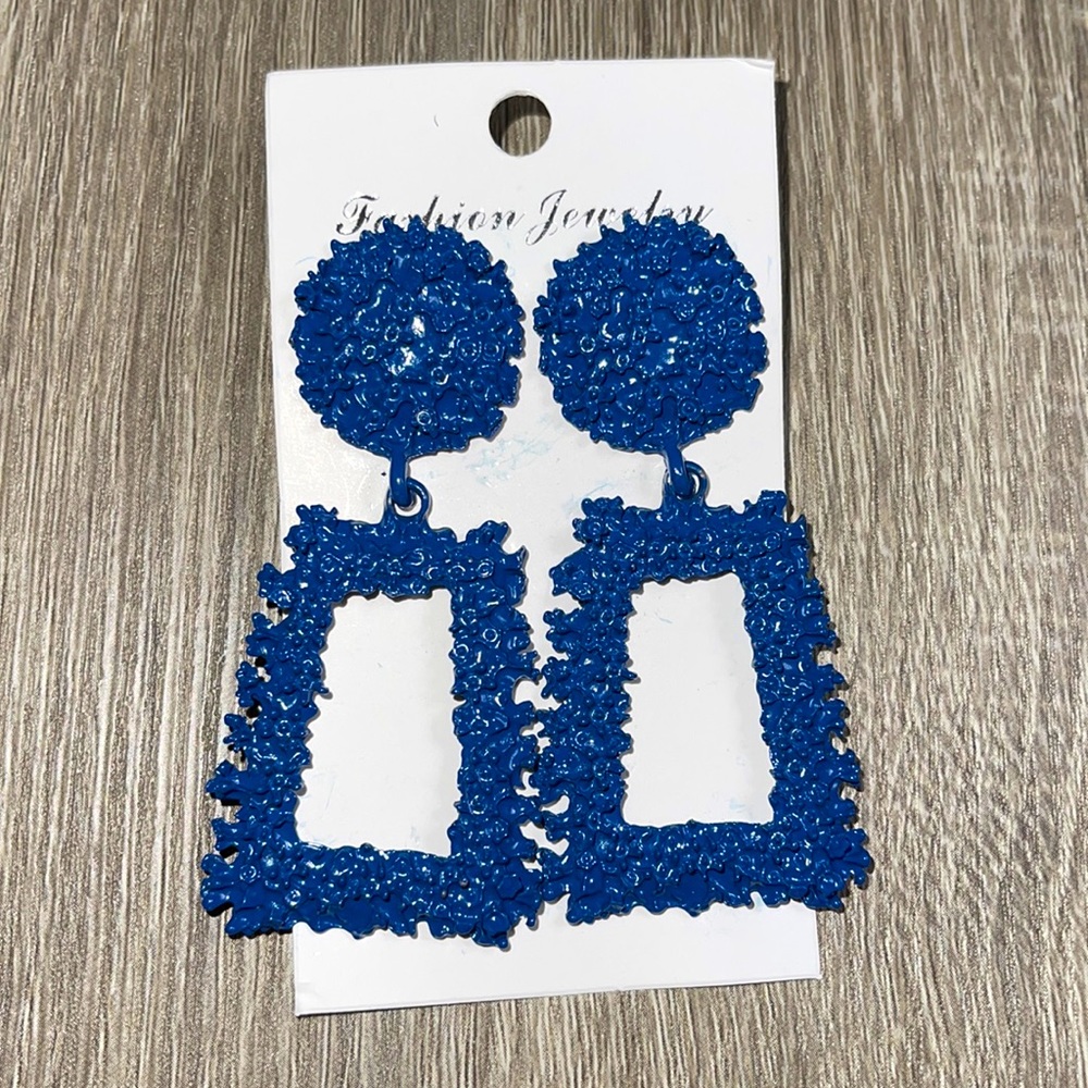 🌸$7.50 Fashion Earrings